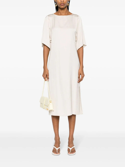 vestido midi de satén